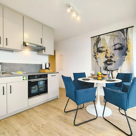 Bright Apartment Fuer Bis Zu 5 Erlangen Exteriör bild