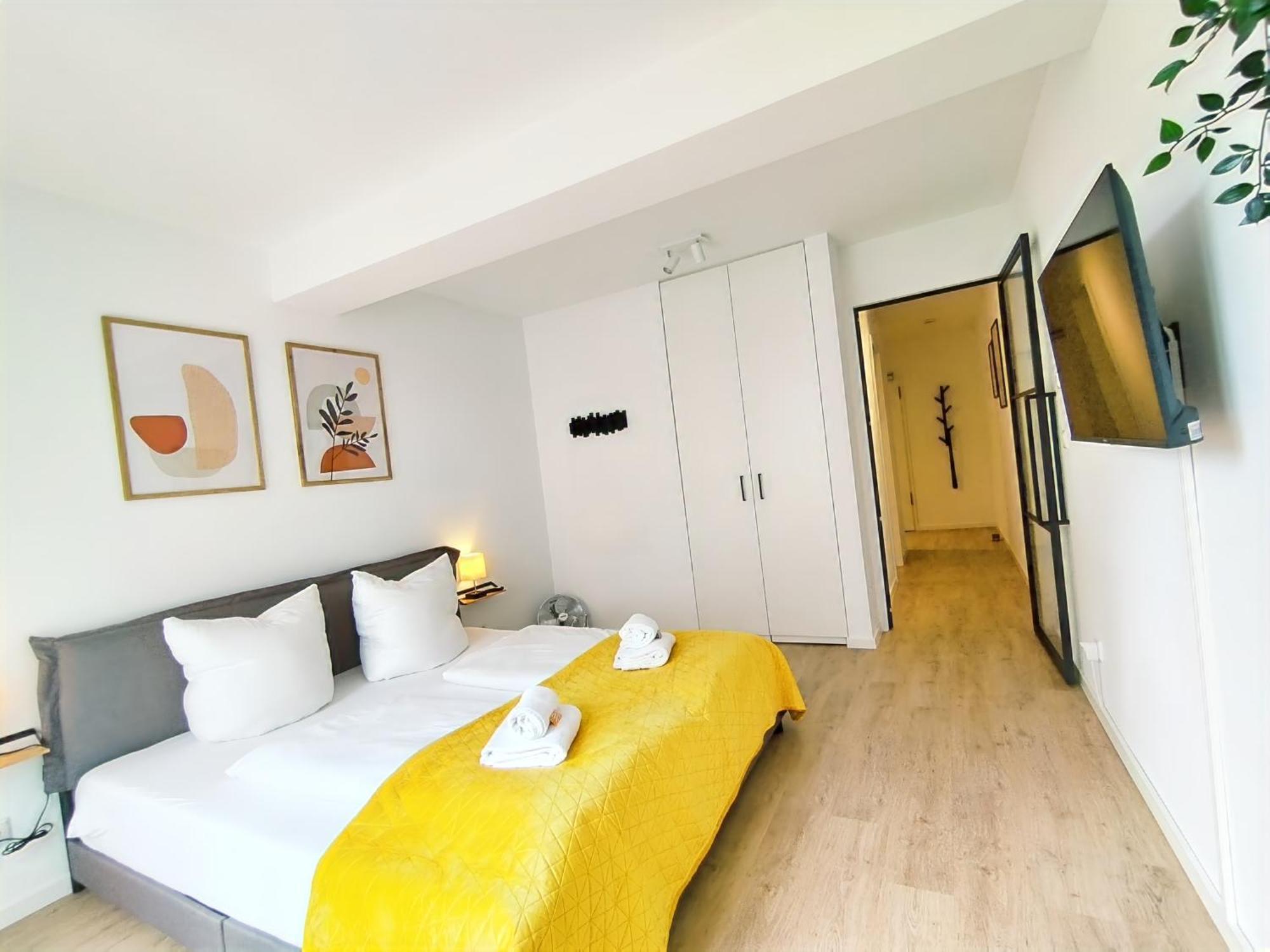 Bright Apartment Fuer Bis Zu 5 Erlangen Exteriör bild