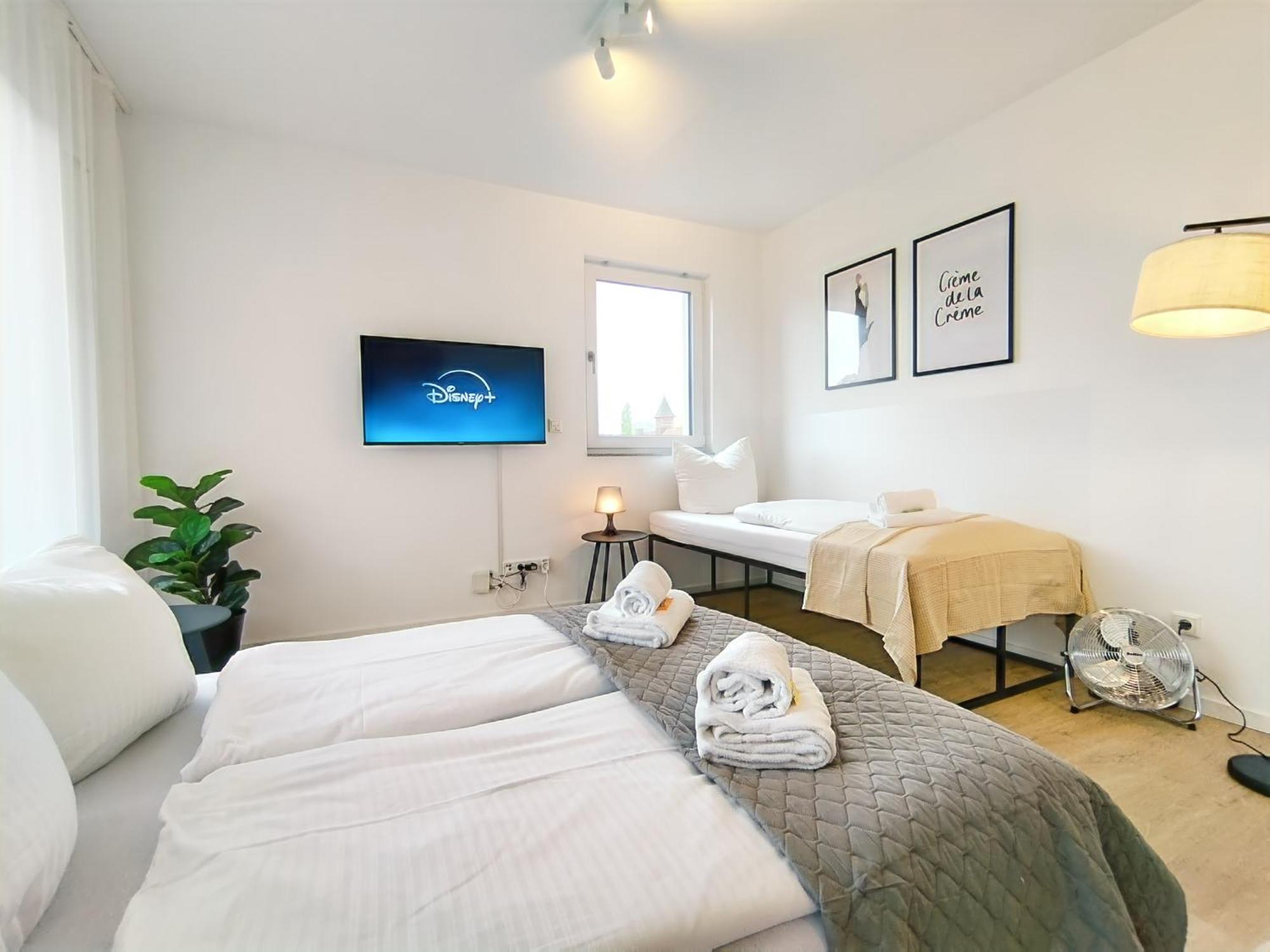 Bright Apartment Fuer Bis Zu 5 Erlangen Exteriör bild