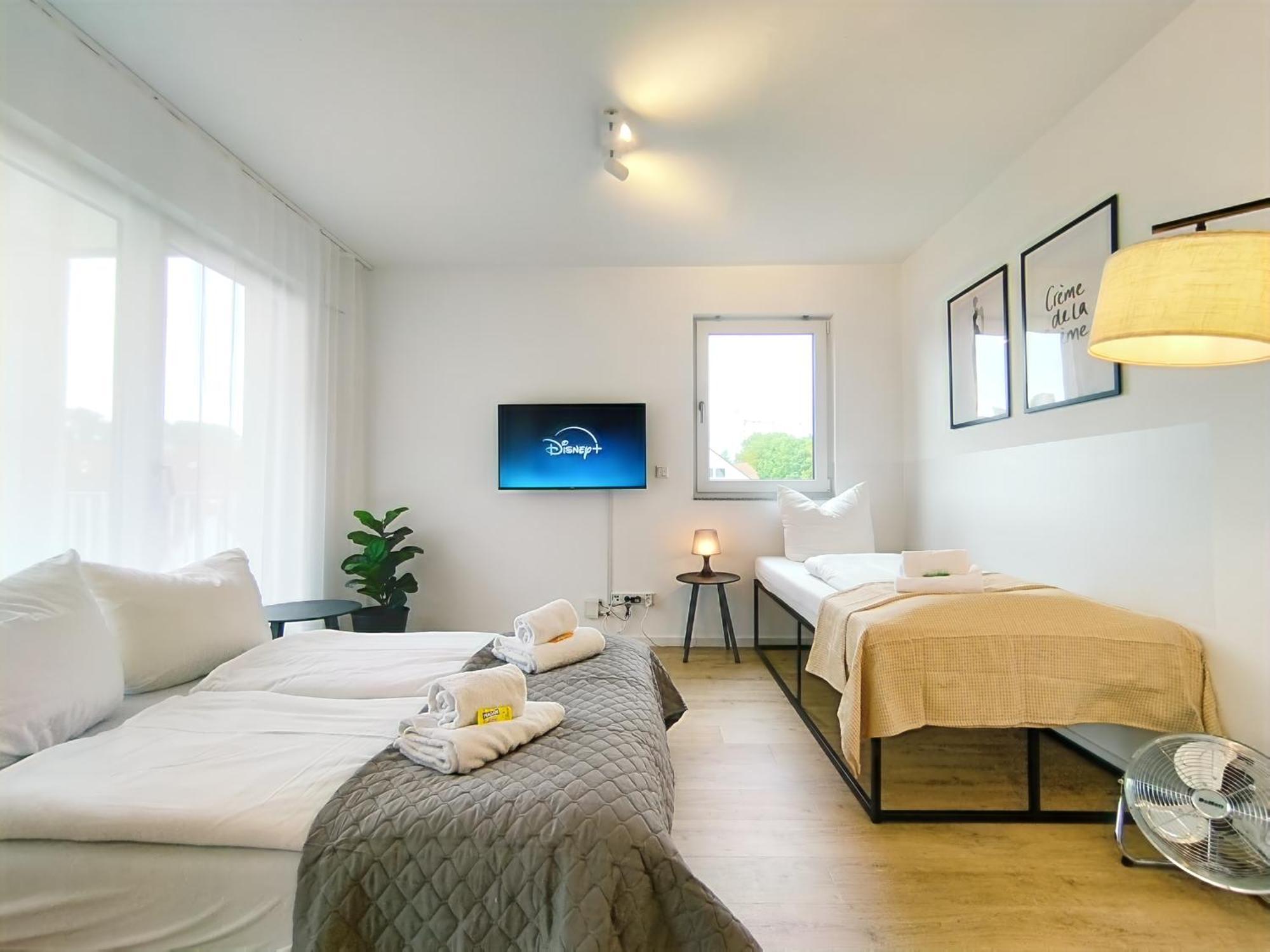 Bright Apartment Fuer Bis Zu 5 Erlangen Exteriör bild