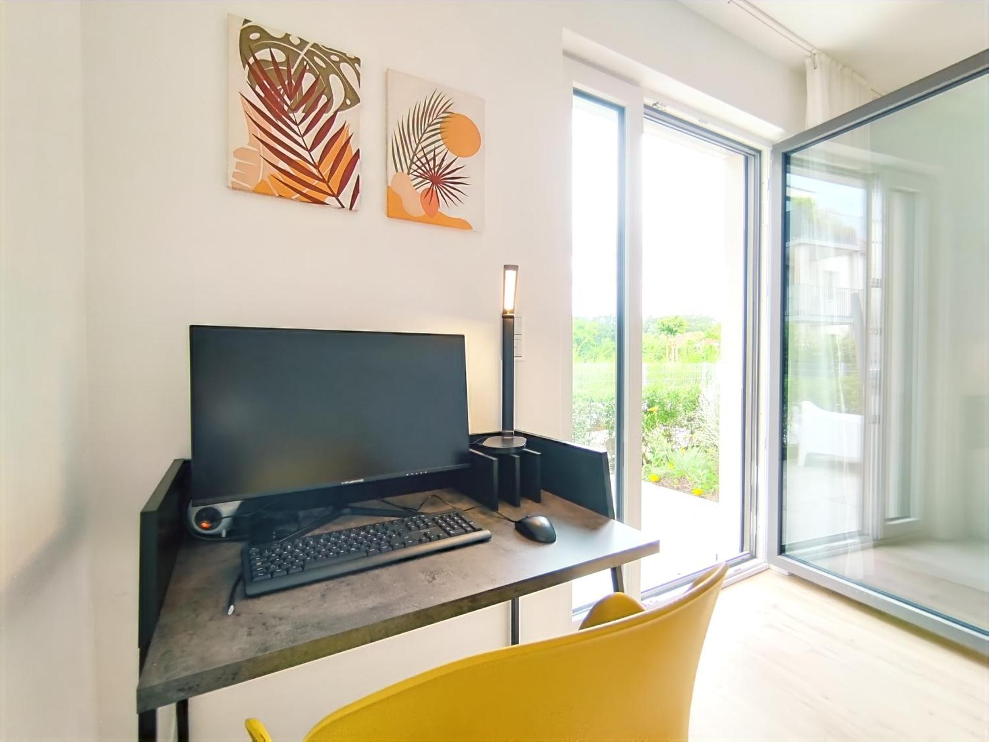 Bright Apartment Fuer Bis Zu 5 Erlangen Exteriör bild