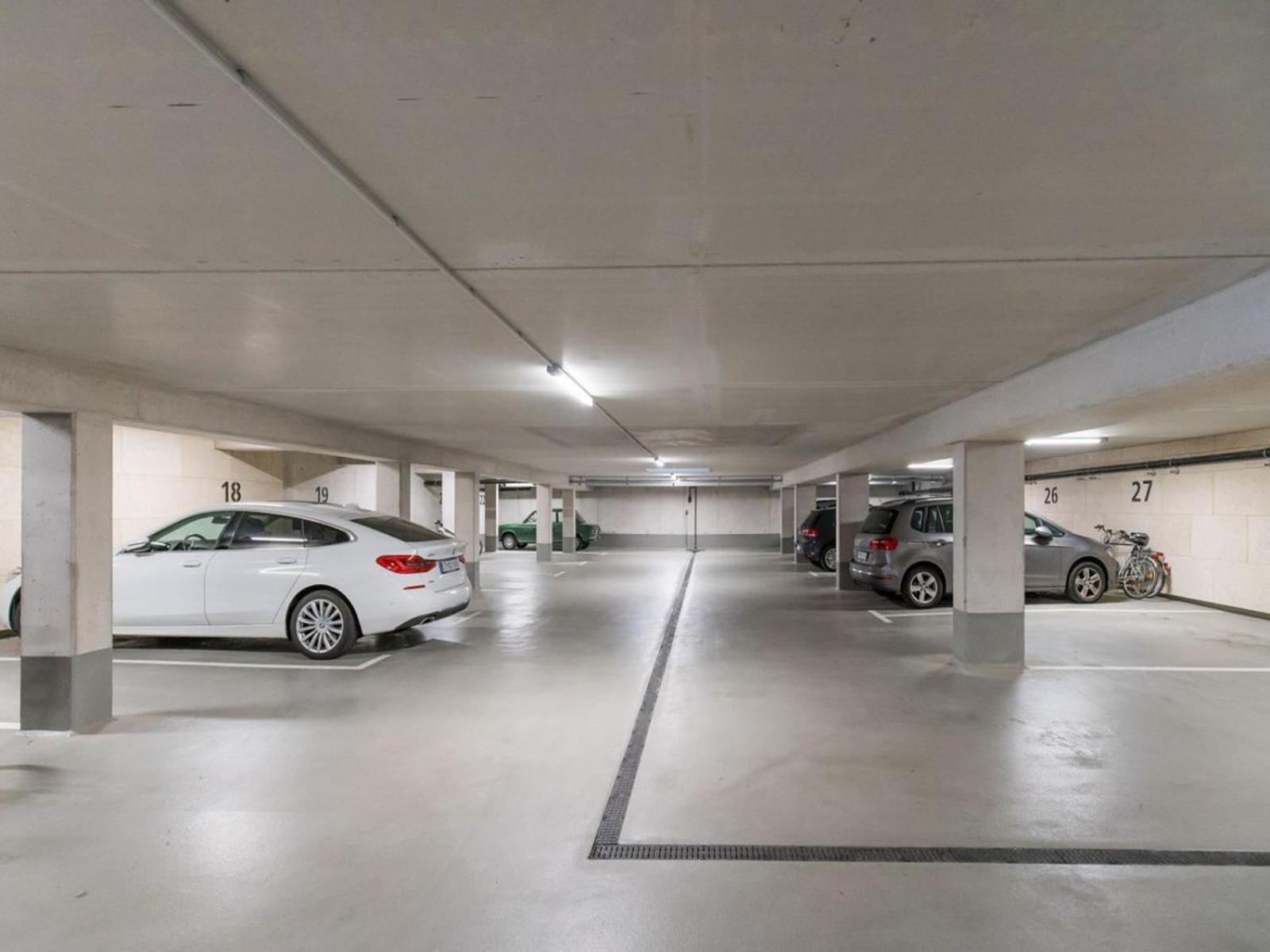 Bright Apartment Fuer Bis Zu 5 Erlangen Exteriör bild