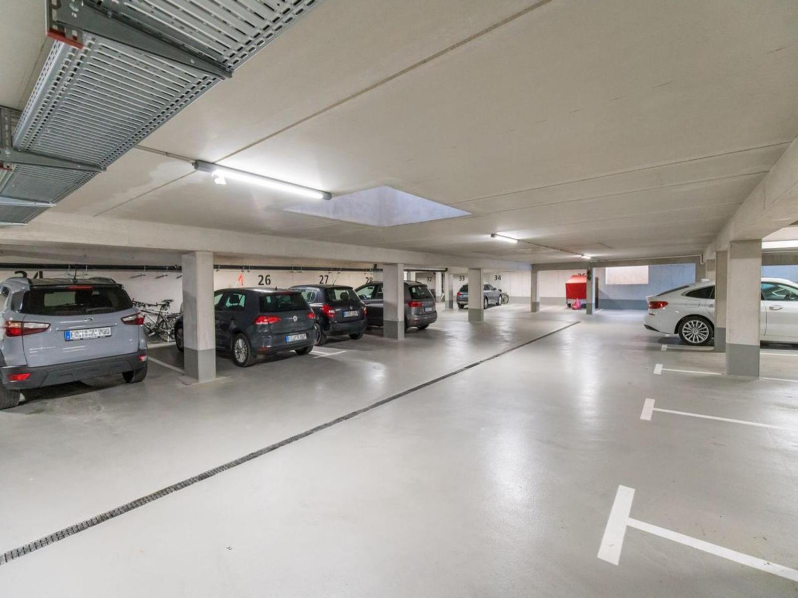 Bright Apartment Fuer Bis Zu 5 Erlangen Exteriör bild